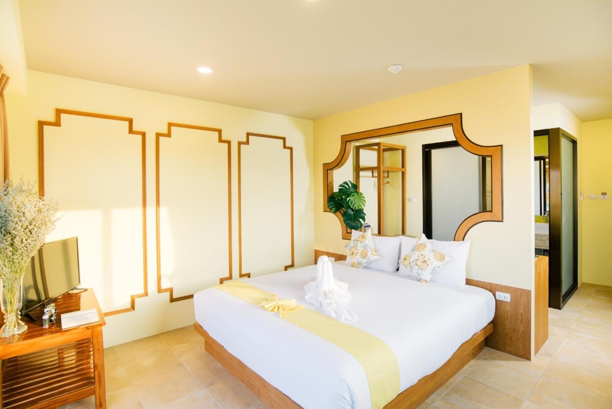 The Pineapple Hotel Krabi Ngoại thất bức ảnh