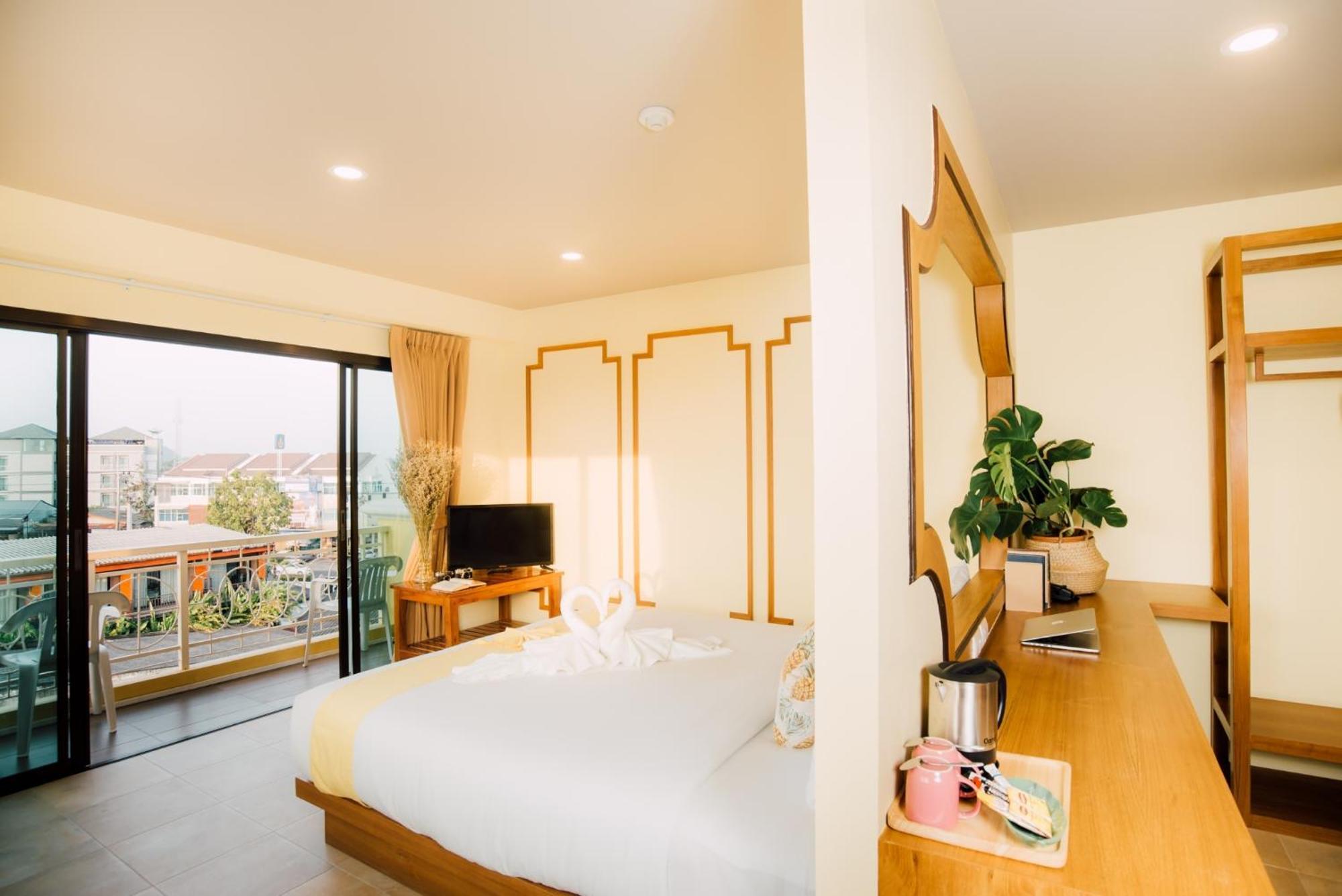The Pineapple Hotel Krabi Ngoại thất bức ảnh