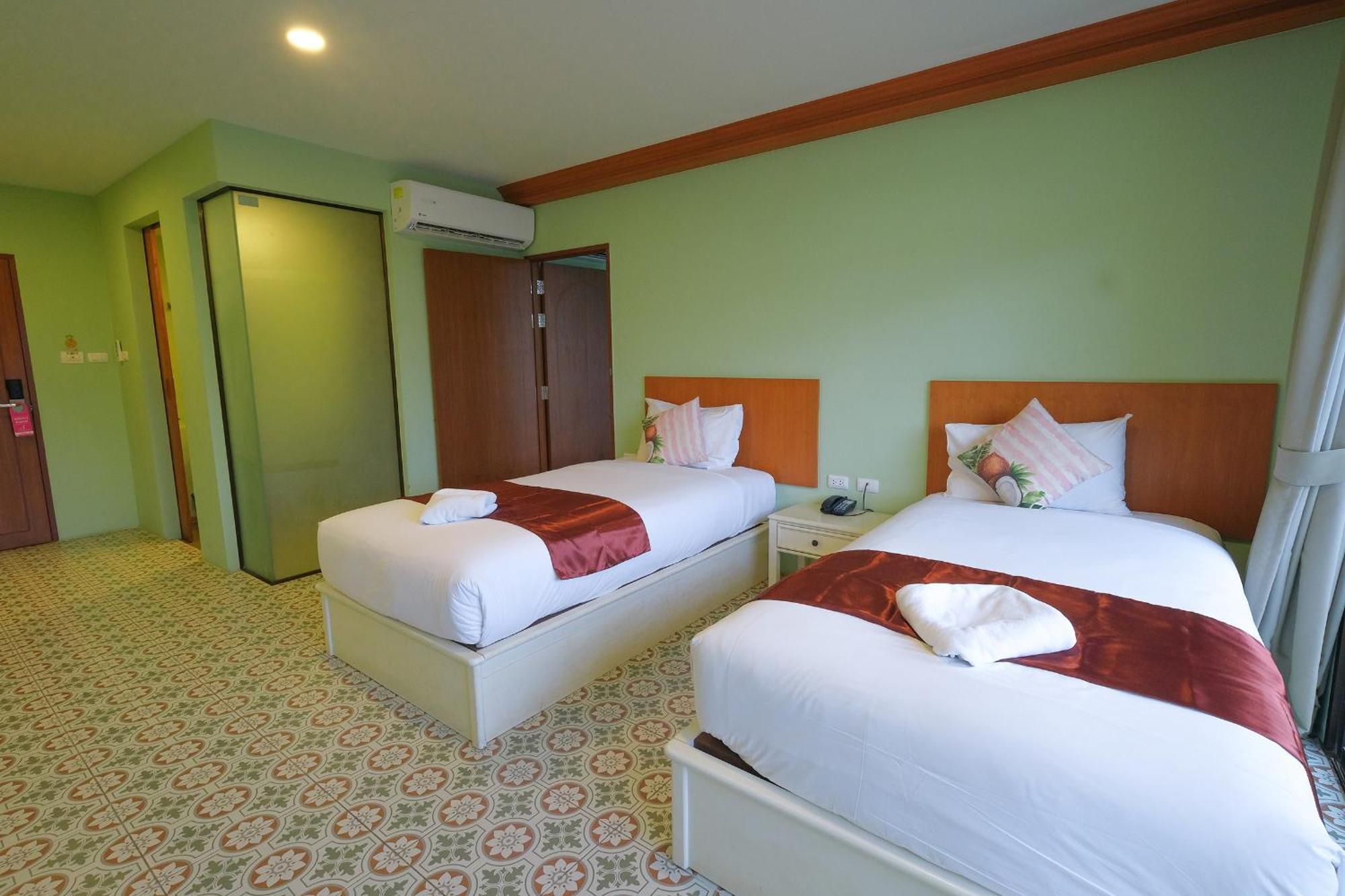 The Pineapple Hotel Krabi Ngoại thất bức ảnh